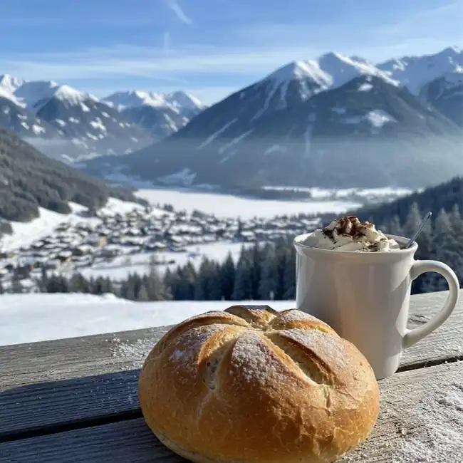 Kaiser Semmel – Popular bread recipe from Austria